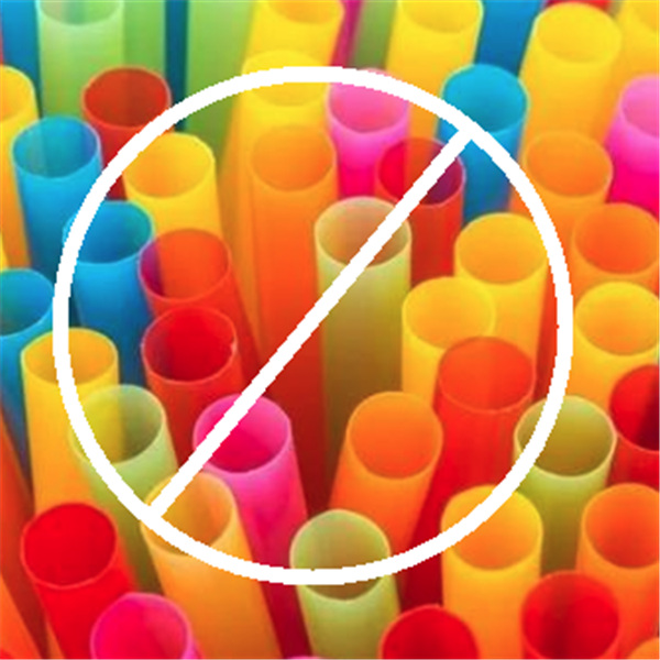 In Australia la Coca-Cola sostituisce le cannucce di plastica con cannucce di carta
